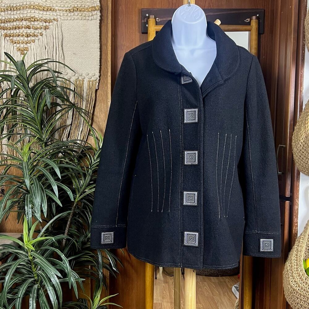 Icelandic Design Wool Coat Womens M Black Scandi Minimalist Snap Front Jacket
